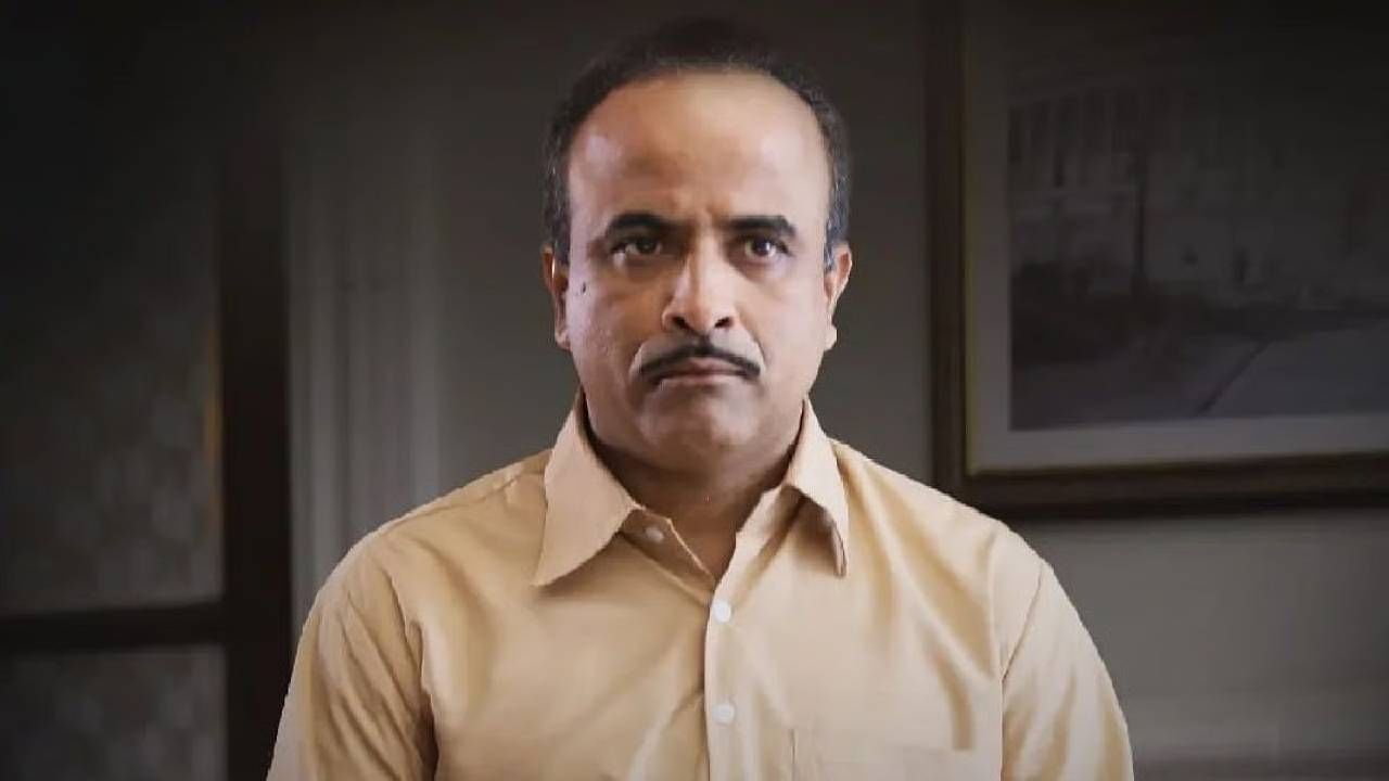 पुढे त्यांनी सांगितले की, "तेव्हा आम्ही घरातून आपल्याच मोबाईलवर शूट करायचो... त्यामुळे मी शूट करत होतो आणि मोबाईल फ्लाइट मोडवर होता. ऑलरेडी आपल्या ग्रुपवर हे कोणीतरी टाकलेले आणि सगळीकडे पसरलेले..."