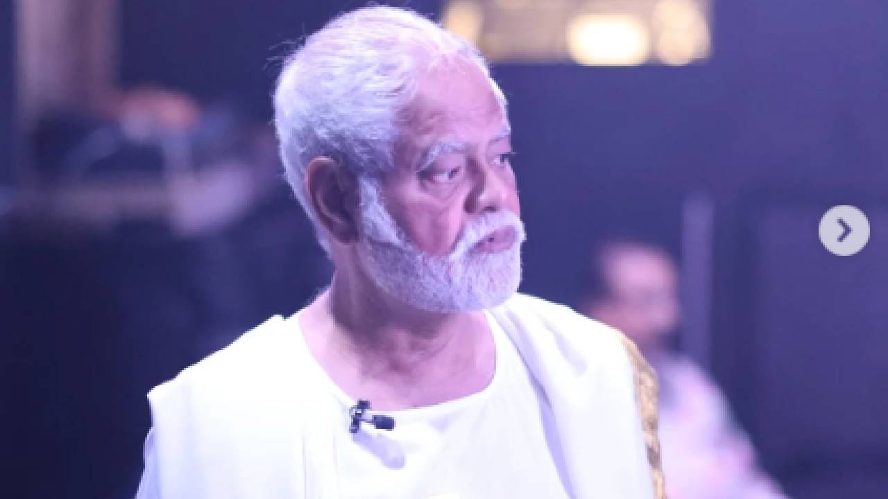 ज्येष्ठ नाटककार विजय तेंडुलकर लिखित 'घाशीराम कोतवाल' हे नाटक हिंदी रंगभूमीवर दिसणार आहे. या नाटकात अभिनेते संजय मिश्रा आणि संतोष जुवेकर मुख्य भूमिकांमध्ये दिसणार आहेत. 