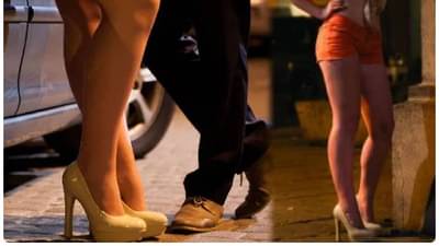 पॉश हॉटेल,13 थाई तरुणी! 1 एक ग्राहकाकडून 5000 रुपये, रात्रीच खेळ रंगायचा... या हाई-प्रोफाइल... सर्वच हादरले