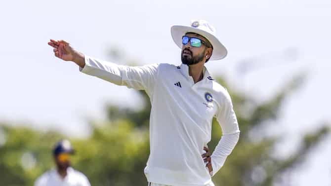 टीम इंडियातून बाहेर असल्याने चाहते नाराज, पण श्रेयस अय्यर खूश; असं का ते स्वत:च सांगितलं