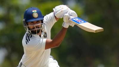 Duleep Trophy: श्रेयस अय्यरचा खेळ फक्त 14 चेंडूत संपला, कर्णधारपदाची धुरा आणि निवडीआधीच फेल