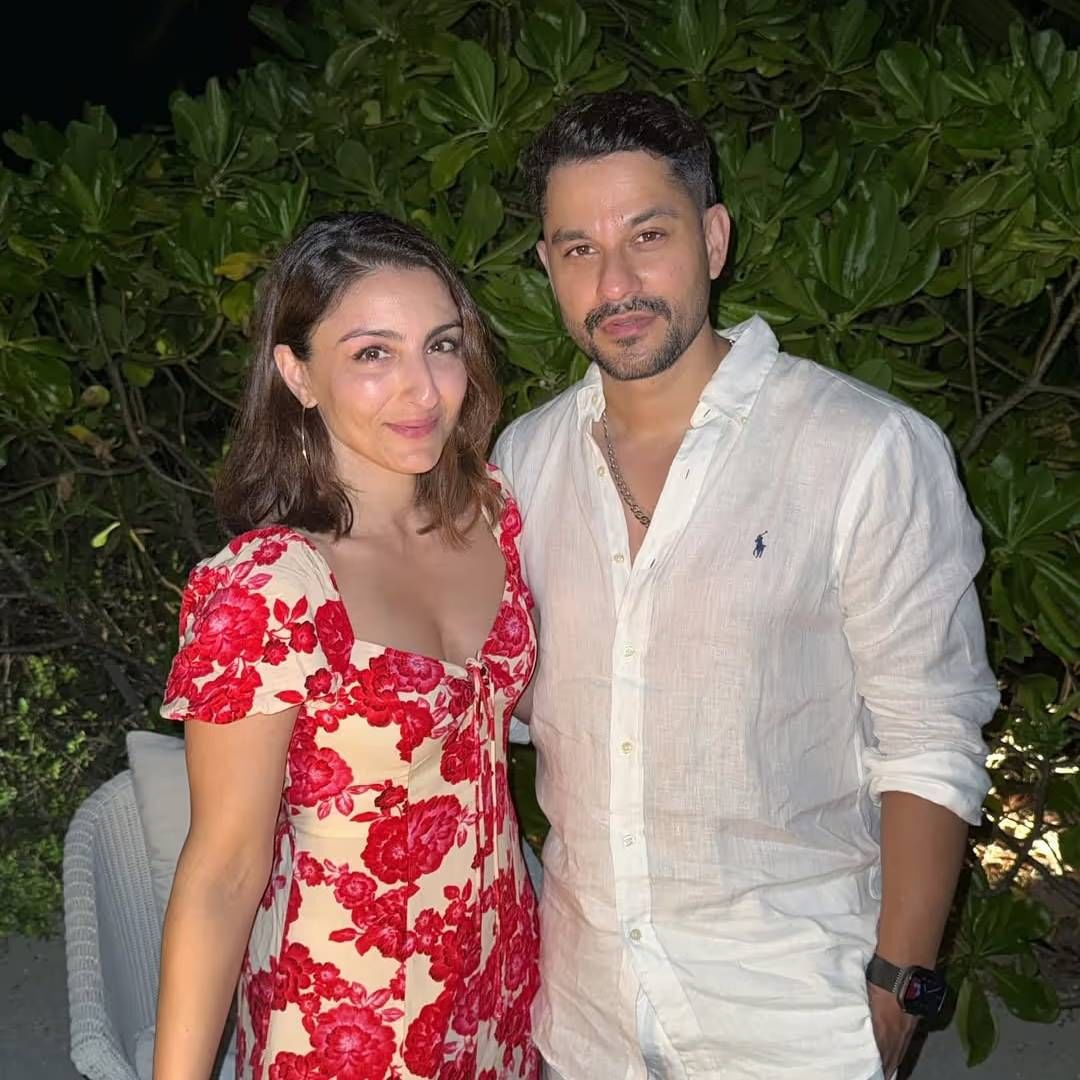 अखेर कुणालने मला प्रपोज केलं. आम्ही लग्न केलं. आम्ही नात्याच्या भविष्याबद्दल जरुर बोललेलो. पण त्यासाठी कुठली जबरदस्ती नव्हती. कारण लग्न आमच्यासाठी जास्त आवश्यक नव्हतं असं सोहा म्हणाली. आम्ही सोबत राहून आनंदी होतो. पण दुसऱ्या लोकांची इच्छा होती की, आम्ही लग्न करावं. जेणेकरुन आमचं कुटुंब व्हावं. म्हणून आम्ही त्यांच्यासाठी हा निर्णय घेतला, लग्न केलं. 