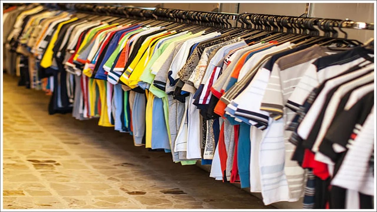 तर ब्रिटिश वृत्तपत्र 'द सन' च्या एका रिपोर्टनुसार टी-शर्टच्या नावामागे एक वेगळीच रंजक कहाणी आहे. पहिल्या महायुद्धाच्या काळात अमेरिकन सैनिकांना प्रशिक्षणादरम्यान हलके आणि आरामदायी कपडे दिले जात होते.