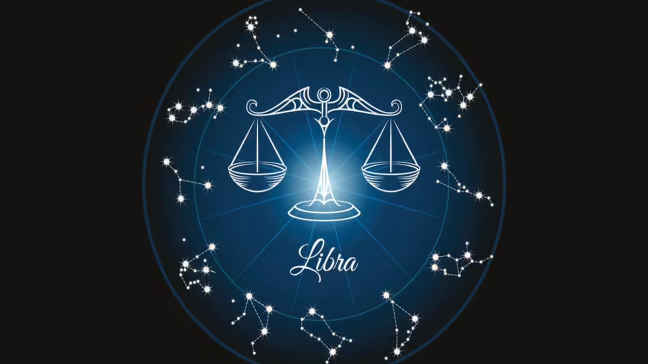 तूळ: तूळ राशीसाठी राजयोग आहे. आर्थिक लाभ होईल. थकबाकी वसूल होईल. प्रतिष्ठित लोकांशी संबंध निर्माण होतील. सरकारी नोकरी मिळण्याची शक्यता आहे. पगारात वाढ होईल. करिअर आणि व्यवसायात फायदा होईल. श्रीमंत कुटुंबात विवाह होऊ शकतो. 