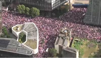 Explainer : लंडनमध्येही एक लाखाहून निदर्शक रस्त्यावर का उतरले ? पोलिसांनाही केले टार्गेट