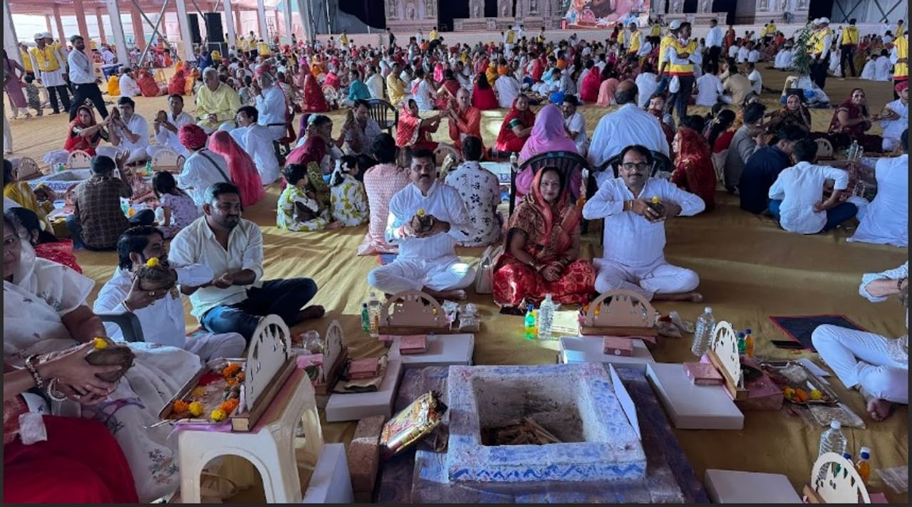 जोधपूरमधील बीएपीएस स्वामीनारायण मंदिराचा प्रतिष्ठा विधी 25 तारखेला होणार आहे, मात्र 23 तारखेपासून पूजा आणि इतर विधी सुरु झाले आहेत. सर्वत्र मंत्रांचा जप सुरू आहे. 