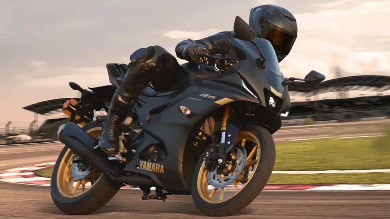 17,000 रुपये स्वस्त, Yamaha ची ‘ही’ बाईक घ्या