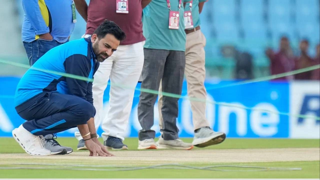 झहीर खानने लखनौ सुपर जायंट्ससोबत दोन वर्षांचा करार केला होता. पण त्याचा करार एका वर्षातच संपला. झहीर 2018 ते 2022 पर्यंत मुंबई इंडियन्स फ्रँचायझीशी संबंधित होता, प्रथम त्याने संघाचे क्रिकेट संचालक आणि नंतर जागतिक विकास प्रमुख म्हणून काम पाहिले. (फोटो- पीटीआय)