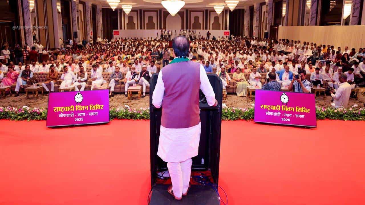 Ajit Pawar : ...नाहीतर मंत्र्यांना खुर्ची खाली करावी लागेल, NCP च्या चिंतन शिबिरातून अजित दादांचा इशारा