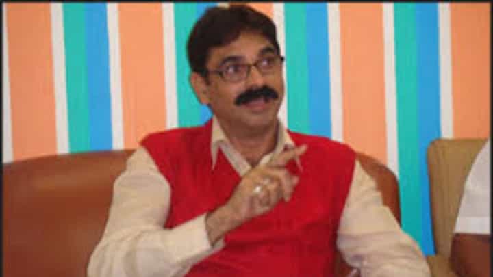 नाशिककरांचं प्रेम कमी झालं पण राज ठाकरेंचं...; बाळा नांदगावकरांचं मोठं विधान नाशिककरांचं प्रेम कमी झालं पण राज ठाकरेंचं...; बाळा नांदगावकरांचं मोठं विधान