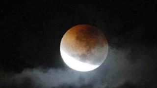 Chandra Grahan 2025 : रविवारी भारतात दिसणार चंद्रग्रहण, या गोष्टींपासून राहा लांब, एक चूक केली तर…