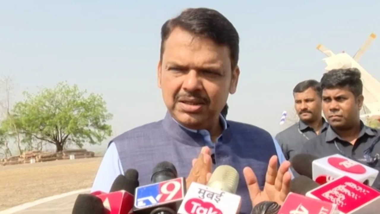 महाराष्ट्रात मोठं अस्मानी संकट, फडणवीसांचा दिल्ली दौरा, पंतप्रधान मोदींनी काय दिलं आश्वासन?