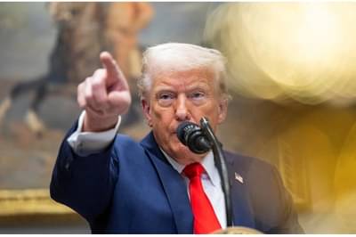 ट्रम्प यांची मोठी घोषणा, या देशांना टॅरिफमधून मिळणार दिलासा,पाहा कोणते देश