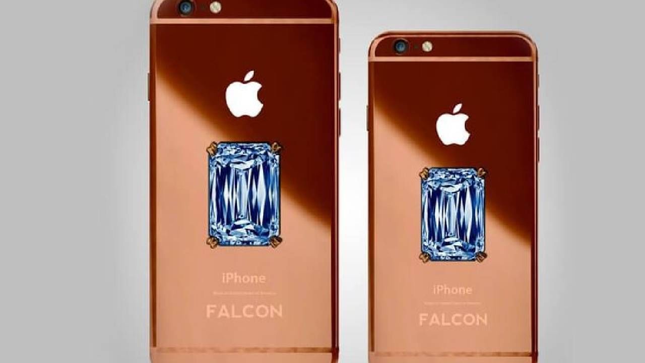 फाल्कन सुपरनोवा iPhone 6 पिंक डायमंड असा हा स्मार्टफोन आहे. हा जगातील सर्वात महागडा फोन मानल्या जातो. यामध्ये पिंक डायमंड आणि 24 कॅरेट सोन्याचा वापर करण्यात आला आहे. या फोन डिझाईन करण्यासाठी आणि तयार करण्यासाठी 10 आठवड्यांचा कालावधी लागला. या महागड्या फोनमध्ये डायमंड आणि सोनं दोघांचा सुरेख मिलाफ आहे.