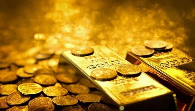 गेल्या काही दिवसांपासून देशात सोने आणि चांदीचा भाव सतत वाढताना दिसतोय. जागतिक पातळीवर घडत असलेल्या घडामोडी याला कारणीभूत ठरत आहेत. दरम्यान, आता पुन्हा एकदा सोन्याचा भाव वाढला आहे. 