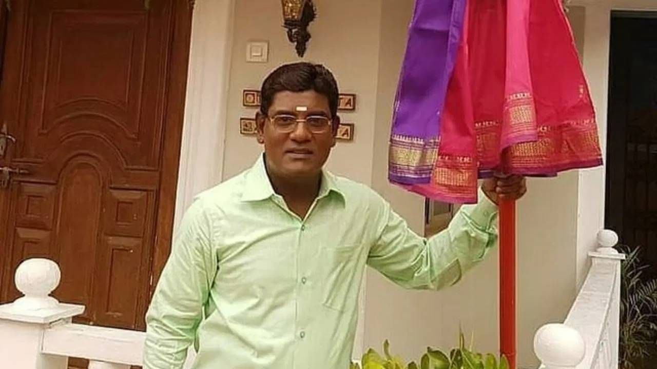 तनुज महाशब्दे - अय्यर आणि जेठालाल यांच्यातील बबिताबद्दलच्या मजेशीर भांडणाशिवाय 'तारक मेहता का उल्टा चष्मा' ही मालिका अधुरी आहे. या मालिकेत तनुज महाशब्दे एका बुद्धिमान तमिळ शास्त्रज्ञाची भूमिका साकारतात ज्याचे लग्न बंगाली सुंदरी बबिताशी झालं आहे. शोच्या सुरुवातीपासूनच तनुज ही भूमिका साकारत आहे. रिपोर्ट्सनुसार, त्याची एकूण संपत्ती 30 कोटी रुपये आहे.