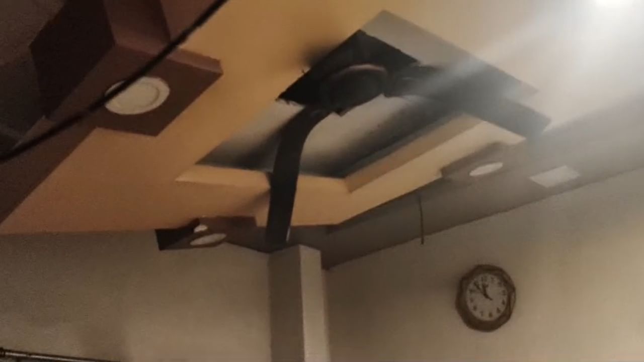 या दुर्दैवी घटनेमुळे परिसरात शोककळा पसरली आहे. गॅस कंपनीच्या कामातील निष्काळजीपणाबद्दल नागरिकांमध्ये तीव्र संताप व्यक्त होत आहे. स्थानिक प्रशासन आणि पोलिसांनी या प्रकरणाची गंभीर दखल घेतली आहे. सध्या या प्रकरणाची सखोल चौकशी सुरू आहे.