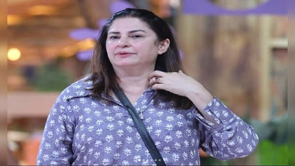 Bigg Boss 19: वयाच्या 61 व्या वर्षी..., कुनिका सदानंदचं विचित्र कृत्य, प्रसिद्ध अभिनेत्रीने साधला निशाणा