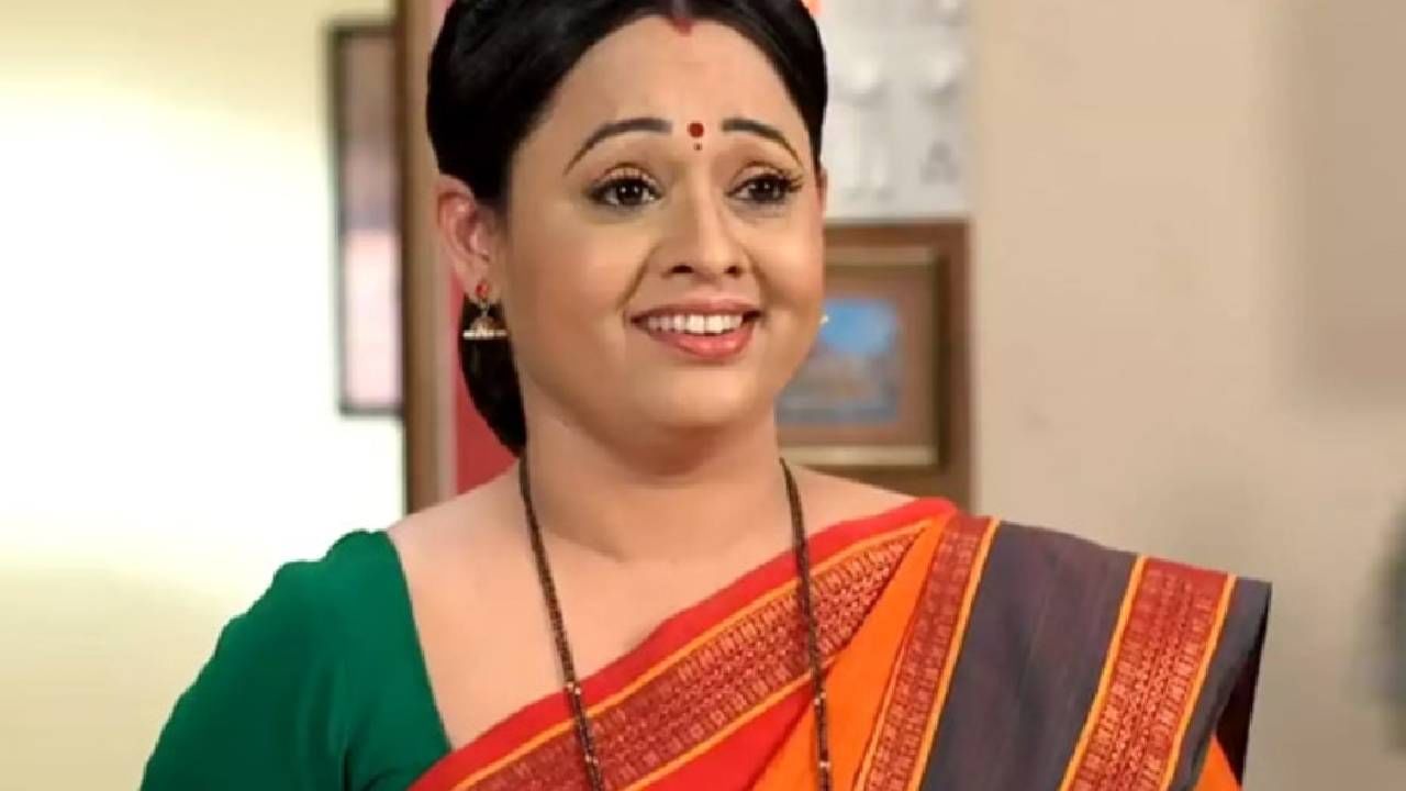 सोनालिका जोशी - 'तारक महता' या मालिकेत सोनालिका जोशी सेक्रेटरी आत्माराम भिडे यांची पत्नी आणि एक व्यावसायिक महिला माधवी भिडेची भूमिका साकारते. ती पहिल्या भागापासूनच या मालिकेचा भाग आहे. रिपोर्ट्सनुसार, तिची एकूण संपत्ती 10 कोटी रुपये आहे.