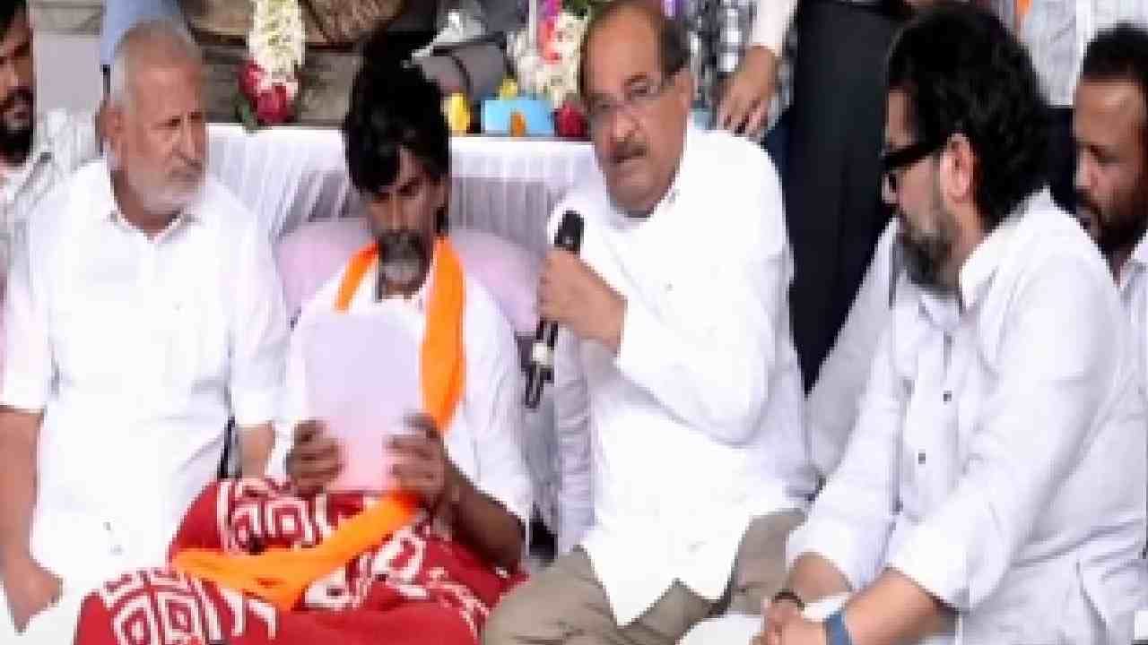 सर्वात मोठी बातमी! मनोज जरांगेंचा मोठा विजय! हैदराबाद गॅझेट लागू होणार; या मागण्याही मान्य!