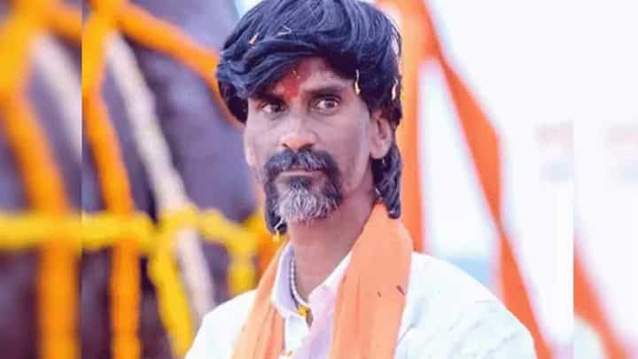 भुजबळांना लवकरच खडी फोडायला जावं लागणार! मनोज जरांगेंचा मोठा दावा भुजबळांना लवकरच खडी फोडायला जावं लागणार! मनोज जरांगेंचा मोठा दावा