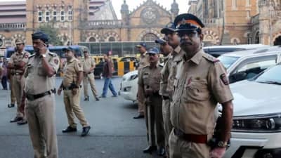 मोठी बातमी! मुंबईतील या ठिकाणी बॉम्बस्फोट घडवण्याची धमकी, विमानतळ आणि..