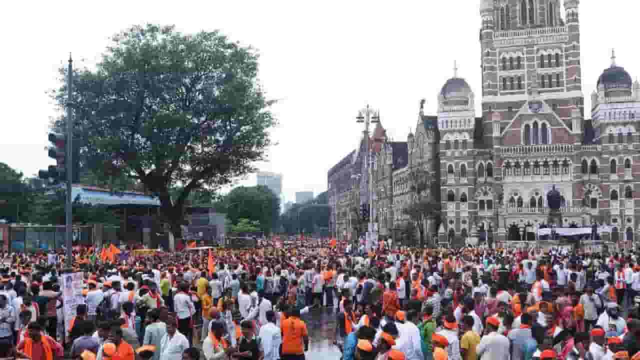 Bombay High Court Hearing | गणपती उत्सवामुळे कठोर...; कोर्टात सुनावणीदरम्यान काय सुरू?