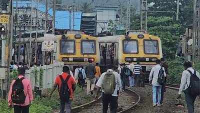 Central Railway : ऐन सकाळी मुंबई लोकल रखडली, मध्य रेल्वे विस्कळीत, सद्यस्थिती काय?