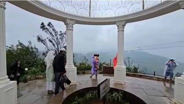  १९८५ मध्ये कोयना अभयारण्याचा भाग म्हणून या भागाला राष्ट्रीय दर्जा मिळाला होता, आणि आता ‘युनेस्को’कडून जागतिक नैसर्गिक वारसा दर्जा मिळाल्यामुळे पर्यावरण संवर्धनाची नवी दारे खुली झाली आहेत.