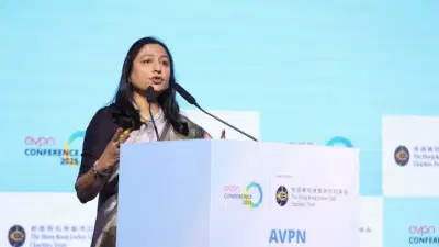 दुष्काळात बी पेरण्याची मानसिकता ठेवल्यास खरा बदल घडतो,  डॉ. प्रीती अदानी यांचे हाँगकाँगमधील परिषदेत प्रेरणादायी भाषण