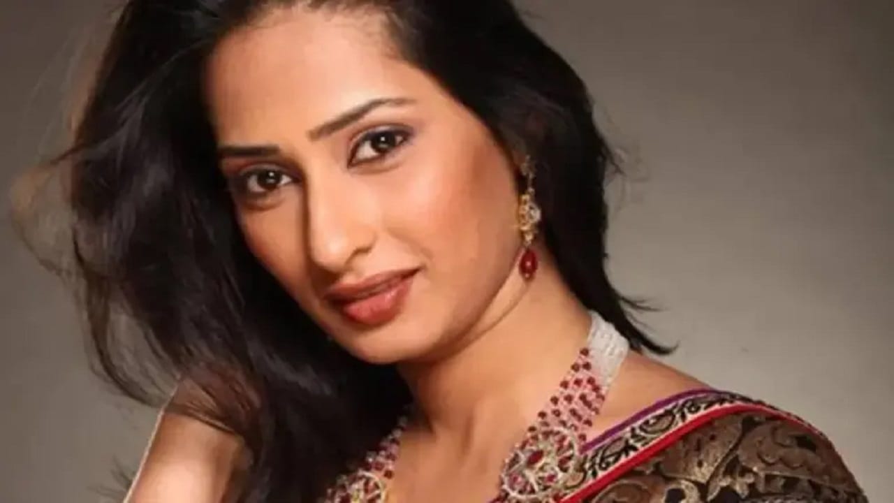 आयुष्याचं काही खरं नाही, त्यामुळे..., प्रियाच्या निधनानंतर ऑनस्क्रिन आईकडून भावना व्यक्त