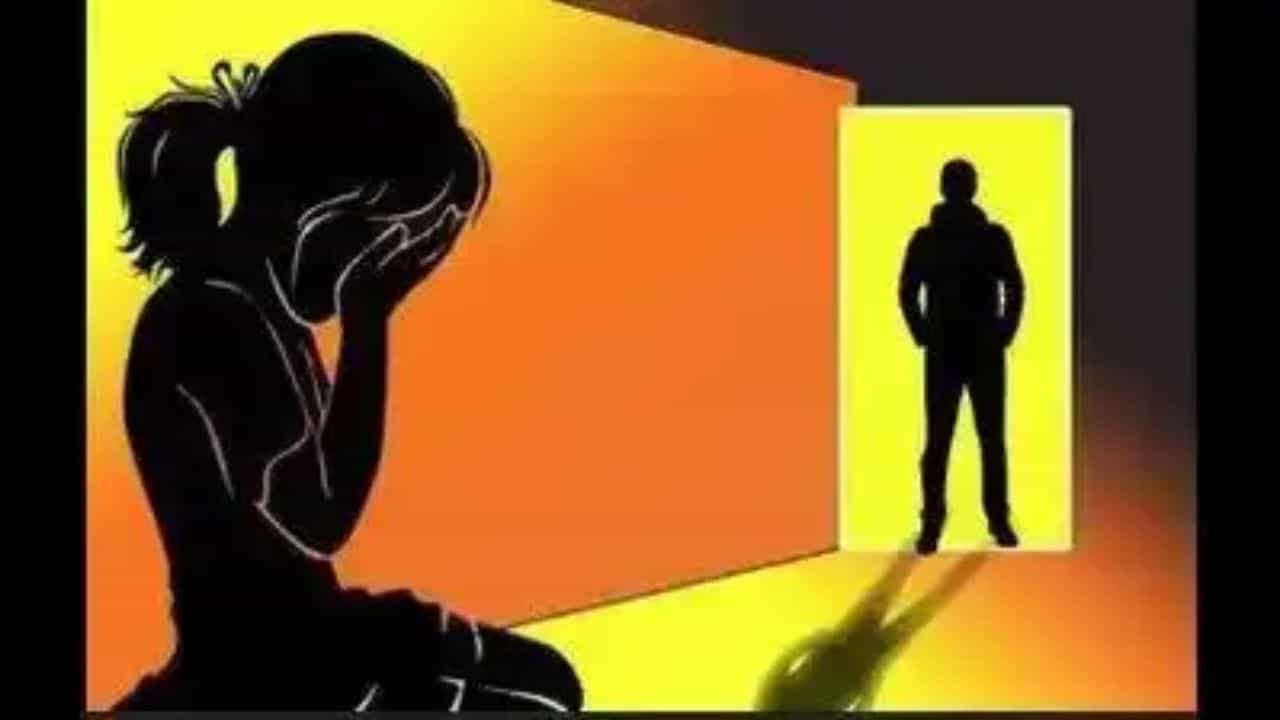 संतापजनक! अल्पवयीन मुलीवर नराधम बापाकडून 4 महीने अत्याचार अन्...