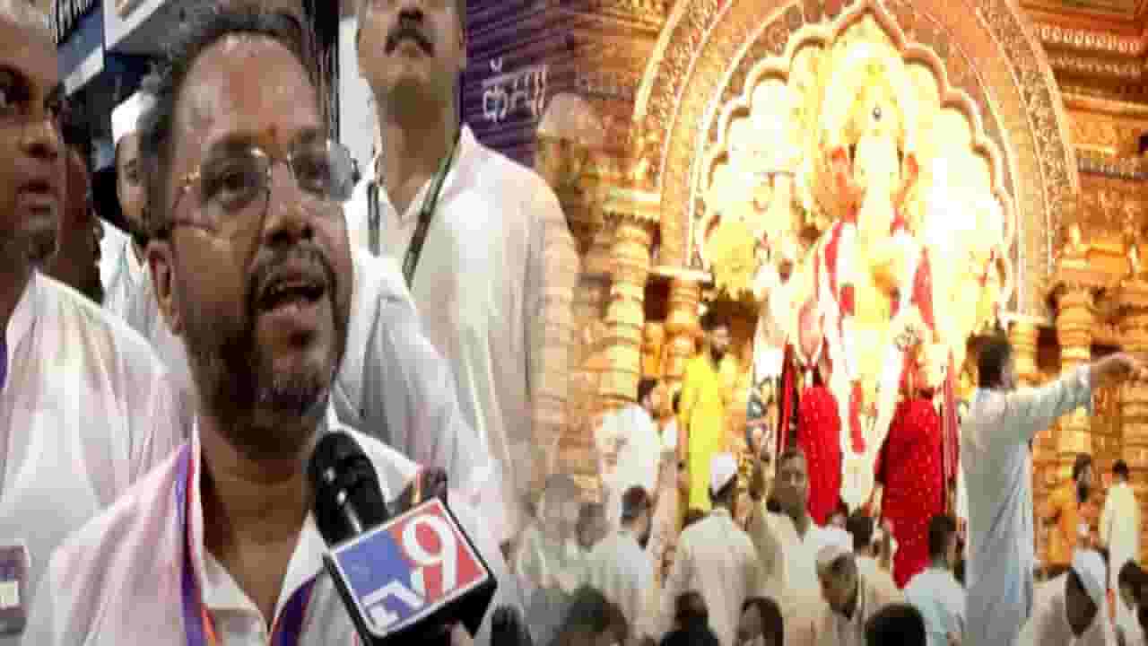 Ganpati Visarjan 2025 :  कंठ दाटला, डोळे पाणावले.. 'लालबागच्या राजा'ला निरोप देताना मुर्तिकार संतोष कांबळी भावूक