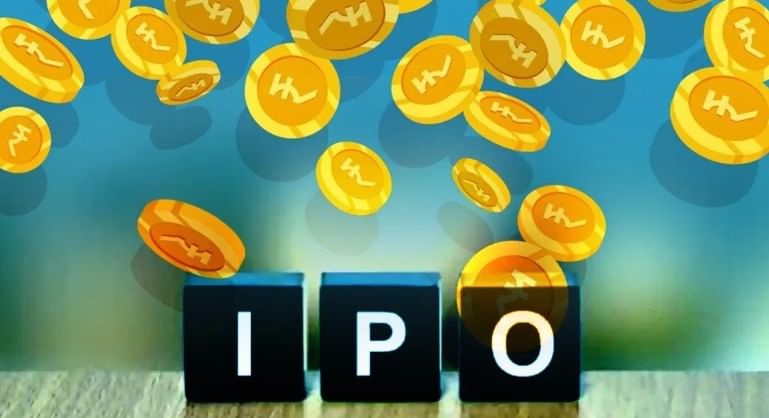 प्रारंभिक समभाग मूल्य म्हणजेच आयपीओच्या माध्यमातून अनेक कंपन्या शेअर बाजारावर सूचिबद्ध होतात. यातील काही कंपन्या मुंबई शेअर बाजार, राष्ट्रीय शेअर बाजारावर गुंतवणुकीसाठी खुल्या होत्यात. तर काही कंपन्या या बीएसई, एनएसई अशा दोन्ही मंचांवर येतात. 