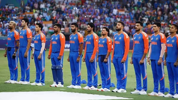 २०२५ च्या आशिया कपच्या सुपर फोरमध्येही भारताने पाकिस्तानला हरवले. प्रथम फलंदाजी करताना पाकिस्तानने 171 धावा केल्या. या लक्ष्याचा पाठलाग करताना शुभमन गिल आणि अभिषेक शर्मा यांनी पहिल्या विकेटसाठी शतकी भागीदारी (105) केली. सलग दोन अपयशांनंतर, सुपर फोरच्या महत्त्वाच्या सामन्यात गिलने 47 धावा केल्या. त्यांच्यामुळे भारताचा विजयाचा मार्ग सोपा झाला.