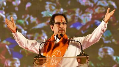 Shiv Sena Dussehra Rally : शिवाजी पार्कवर ठाकरेंचाच दसरा मेळावा, परवानगी मिळाली, राज ठाकरे हजर राहणार?