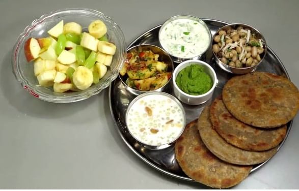 नवरात्री स्पेशल: उपवासाचे बनवा 'हे' चविष्ट पदार्थ, दिवसभर शरीरात टिकून राहील ऊर्जा