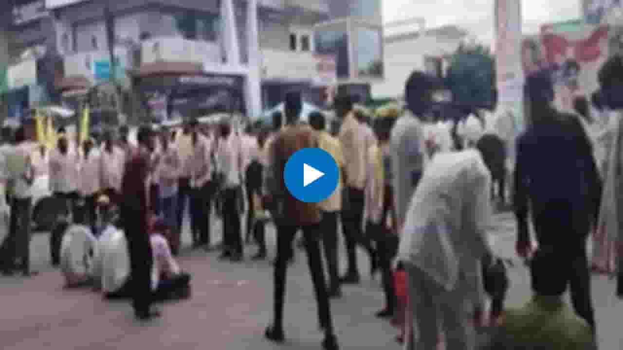 वाल्मिक आण्णा अंगार है, बाकी सब भंगार है...! बीडमध्ये कराडच्या समर्थनार्थ घोषणाबाजी