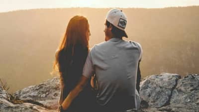 भाड्याच्या बायकोसाठी या देशात मोजावी लागते मोठी रक्कम, पर्यटकांमध्ये वाढतेय नवीन क्रेझ