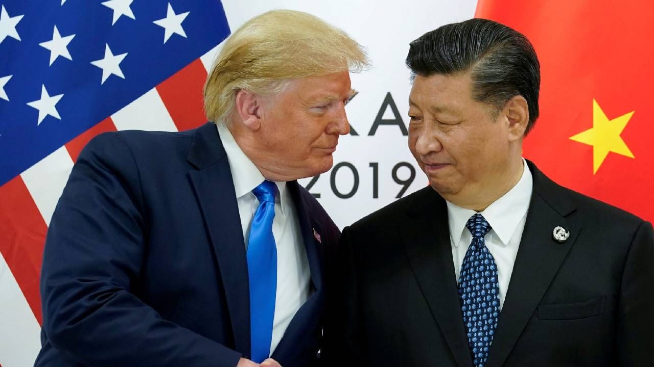 अमेरिका आणि चीनमधील करार अंतिम टप्प्यात, डोनाल्ड ट्रम्प यांच्या दादागिरीला चीनही बळी, थेट.. अमेरिका आणि चीनमधील करार अंतिम टप्प्यात, डोनाल्ड ट्रम्प यांच्या दादागिरीला चीनही बळी, थेट..