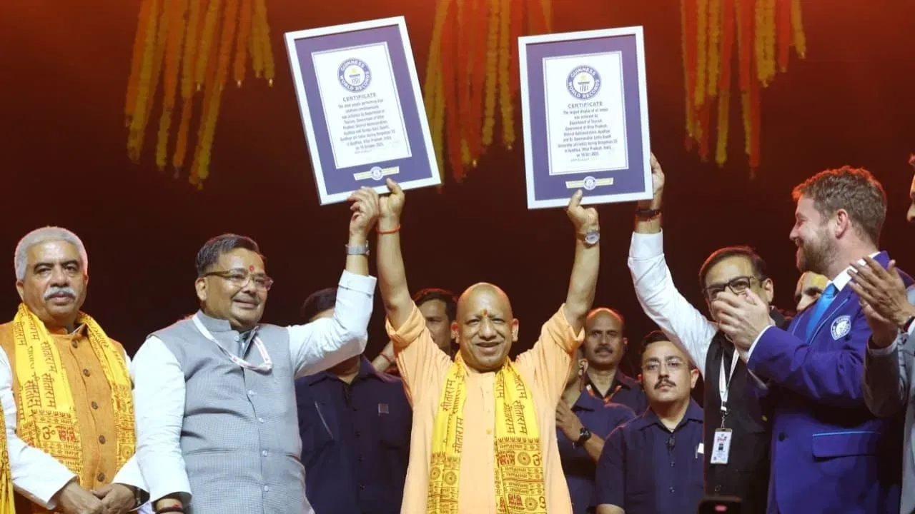 यावेळी ड्रोन वापरून दिवे मोजल्यानंतर, गिनीज बुक ऑफ वर्ल्ड रेकॉर्डच्या टीमने नवीन विक्रमाची घोषणा केली. स्वप्नील डांगरेकर आणि निश्चल बारोट यांनी नवीन विक्रमाची घोषणा केली.