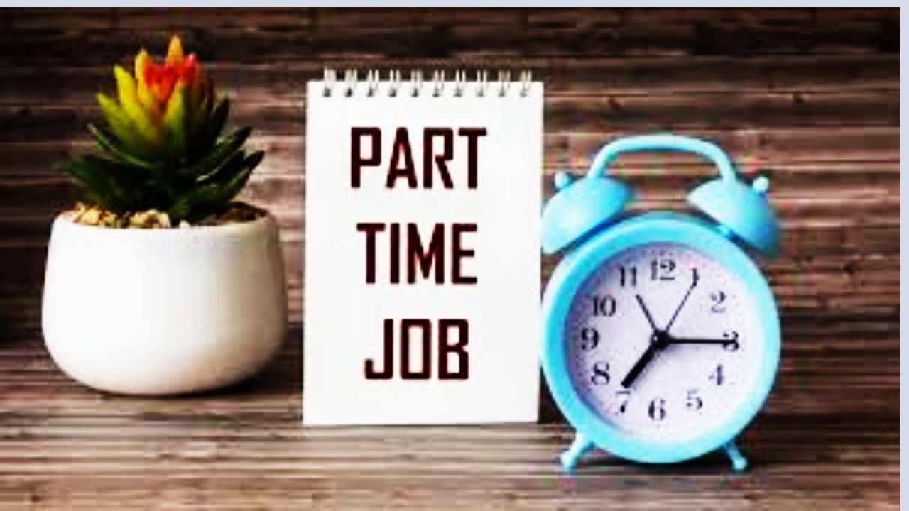 अभ्यासासह चांगले पैसे कमवायचे आहे का? 5 अर्धवेळ नोकरीचे पर्याय जाणून घ्या