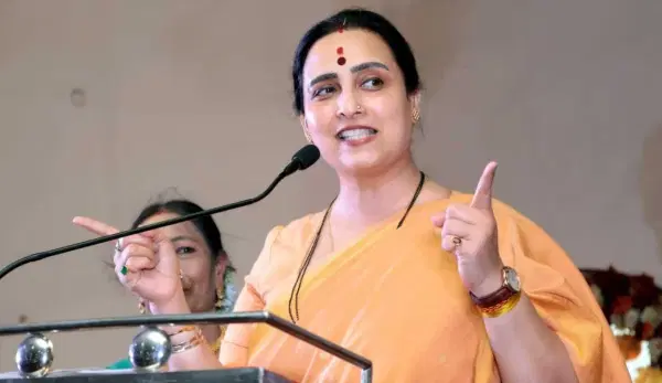 ठाण्यात राजकीय फटाके फुटणार, चित्रा वाघ अॅक्शन मोडवर; कुणाकुणाला आलं टेन्शन?