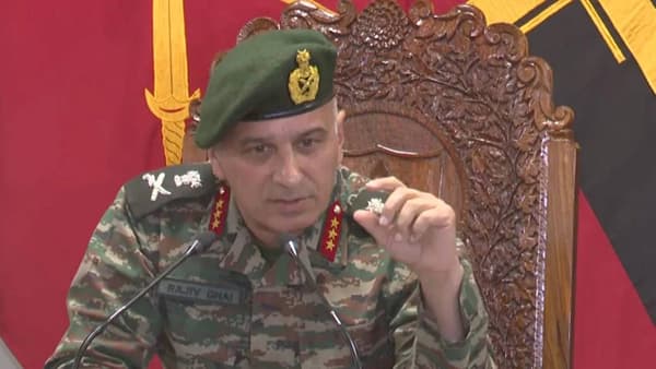 Operation Sindoor : पाकिस्तानची एक चूक आणि भारताला समजलं ऑपरेशन सिंदूरमध्ये पाकचे 100 सैनिक ठार