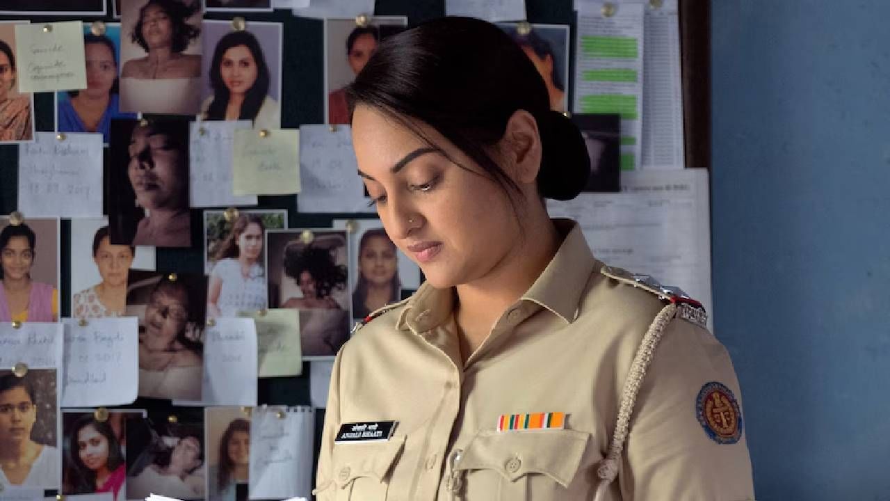 दहाड- अत्यंत प्रामाणिक आणि निर्भिड पोलीस अधिकारी अंजली भाटीची (सोनाक्षी सिन्हा) कथा या सीरिजमध्ये दाखवण्यात आली आहे. यामध्ये विजय वर्माने खलनायकाची भूमिका साकारली आहे. यातील सस्पेन्स प्रेक्षकांना खिळवून ठेवतो.