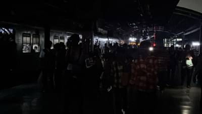 मोठी बातमी! दादर स्टेशनवरील बत्ती गुल, प्रवाशांचे प्रचंड हाल