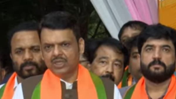 मोठी बातमी! भाजपच्या बैठकीमध्ये महापालिका निवडणुकांबाबत मोठा निर्णय, युती होणार की नाही?