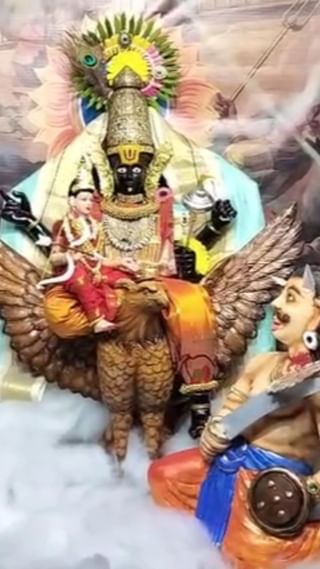 कोल्हापूर – दिवाळीच्या पहिल्या दिवशी अंबाबाई मंदिरात विशेष पूजा