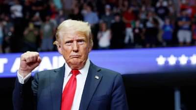 Russian oil Purchase : मोदींनी आश्वासन दिलय मग ट्रम्प यांनी भारताला पुन्हा टॅरिफची धमकी का दिली?