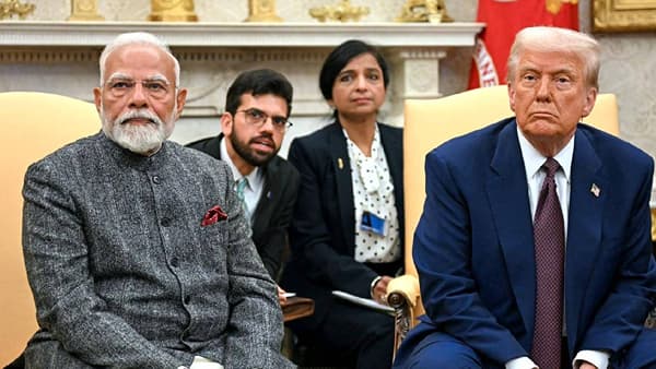 अचानक डोनाल्ड ट्रम्प यांचा भारताला मोठा संदेश, जबरदस्त झटका, शेवटच्या क्षणीच..
